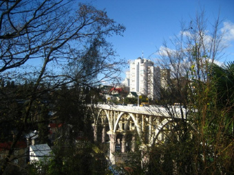 Верещагинский (Светланинский) мост - достопримечательность Сочи