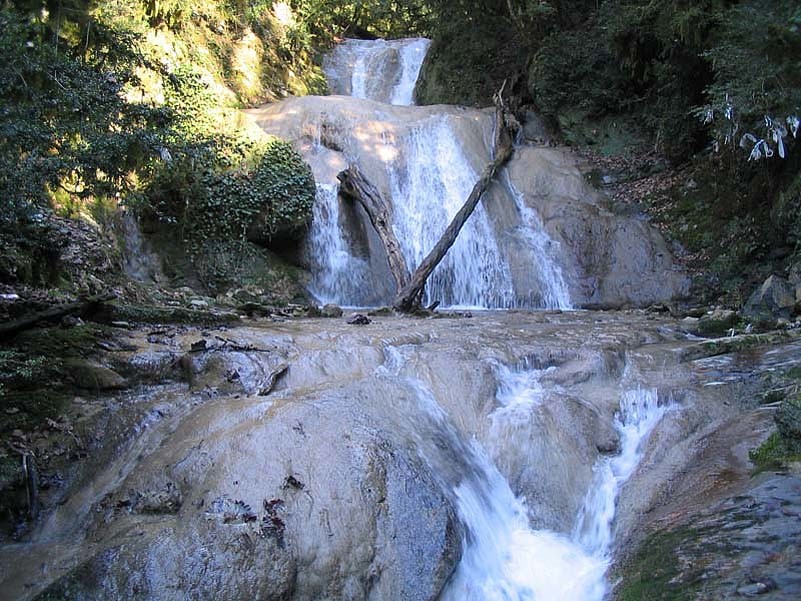 33 водопада